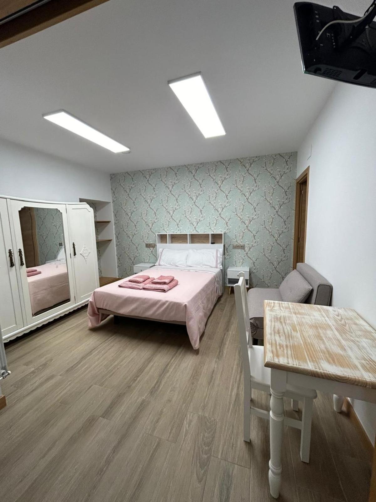 Apartamentos Torres Del Milladoiro Amés Exterior foto
